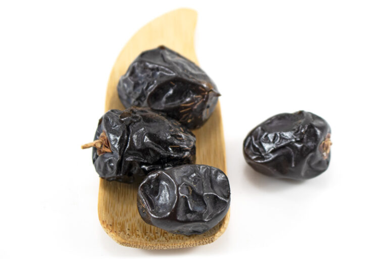 ajwa dates